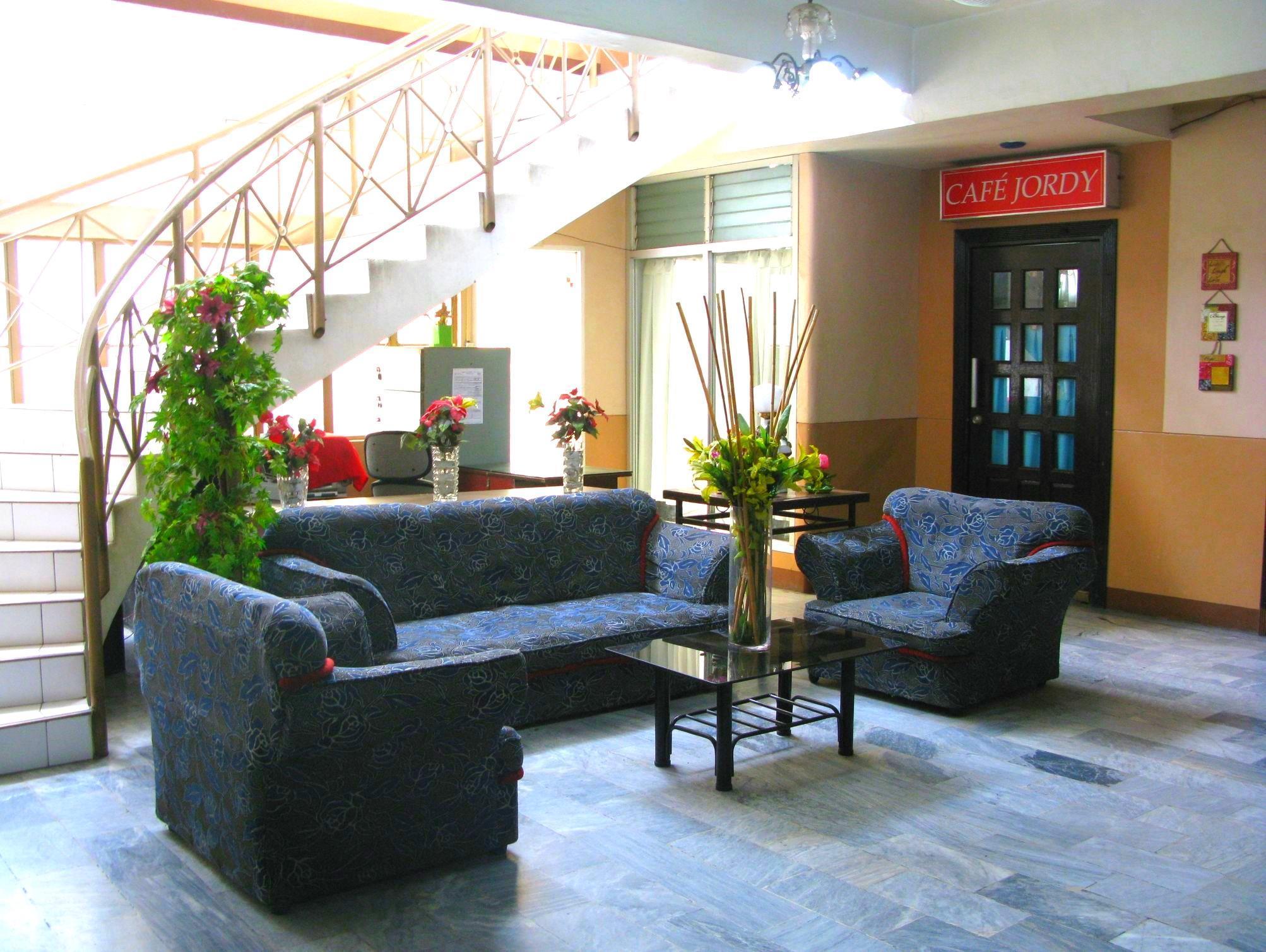 Gv Hotel - Davao Exterior photo